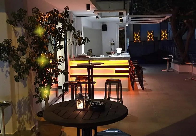 Le Blu Hotel 马尔马里斯 0*,